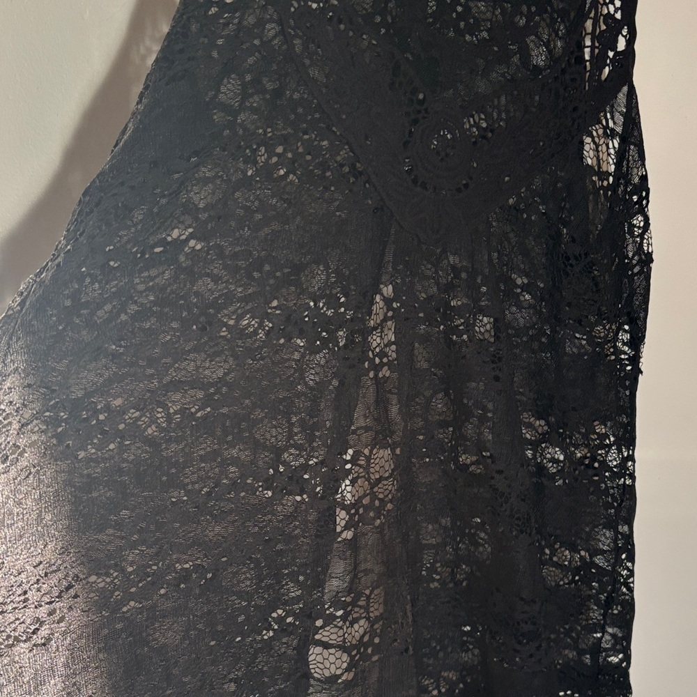 Moon Collection Black Lace Blouse - Picture 3 of 7
